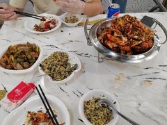 -凤凰路何眼镜香辣蟹(花果园店)