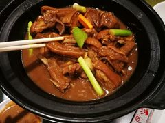 羊腩煲-新兴家喻酒家·羊城名宴(昌岗店)