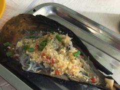 -覃记海鲜美食餐厅