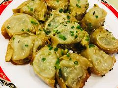 生煎馄饨-小实惠嘉(威海路店)