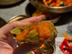 -草家酱蟹炭火烤肉店(珲春南路一店)