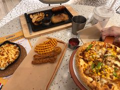 -必胜客(WOW中央公园店)