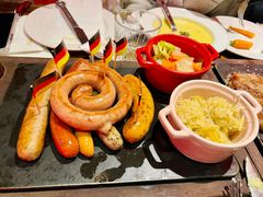 -1886德国汽车餐厅(外滩中央店)