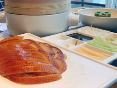 酥不腻烤鸭-小大董·烤鸭(观景餐厅·南京西路店)