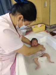 -臻康乃馨月子中心(集美店)
