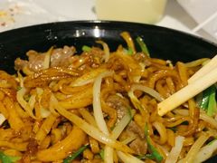 干炒牛河-有章牛杂(石厦店)