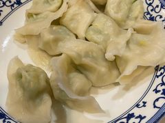 芹菜猪肉馅饺子-东方饺子王(新阳路店)