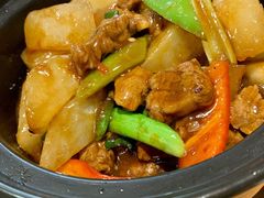 萝卜炖牛腩-周锦记广式餐厅