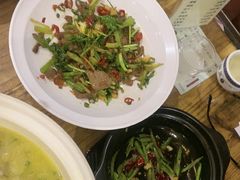 -老唐三下锅 ·张家界地标美食(溪布街店)