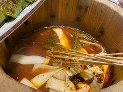 东北精品涮毛肚-聚串门儿·东北烧烤(信义坊店)