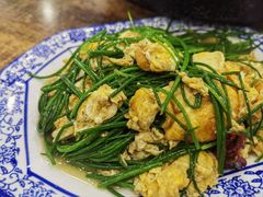 -老钟家烤羊排·敦伊阁清真餐厅胡羊焖饼