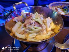 -钳真多钓虾馆·小龙虾海鲜烧烤(九六广场店)