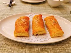 蜜汁叉烧酥-潮府馆·非遗潮州菜·世纪公园(新国际博览中心店)