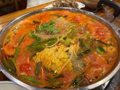 -亮欢寨酸汤鱼(沙冲路店)