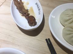 -凤起龙游老面包子(凯德晶品店)