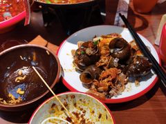 -老闵田螺馆·南昌市井菜·特色小吃(总店)