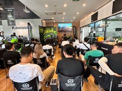 -川崎北京风火轮店