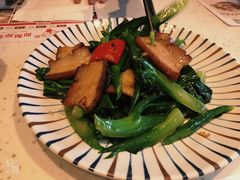 芥兰炒烧肉-新宝餐厅(流塘店)