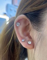 -AI艾耳·专业手工耳洞·穿孔美学馆