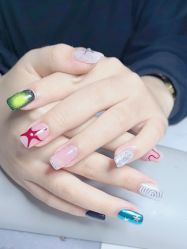 -丽心自助美甲美睫