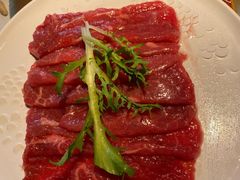 鲜牛肉-小龙翻大江文化火锅(宽窄店)