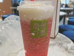 -奈雪的茶(青岛卓悦里INTOWN店)