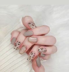 -兔猫ToMoreNails美甲美睫