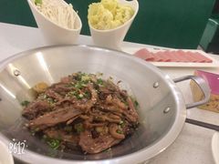 -张大师鸭爪爪特色干锅(南湖店)