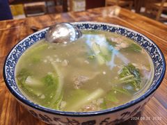 -乡土特色.冷锅鱼.牦牛肉汤锅