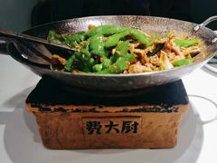 -费大厨辣椒炒肉(高铁吾悦广场店)