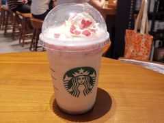 童趣三色杯星冰乐-星巴克臻选(广州太古汇店)