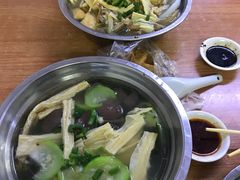 -福屿鲜捞小吃·捞化(福屿总店)