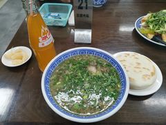 -崇德楼水盆牛羊肉泡馍馆(文艺路店)