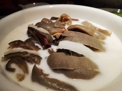 -闻见中国海南菜(K11店)