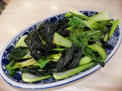 -九道菜有鸡鱼头(石鼓路店)