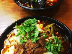 -鑫花溪牛肉米粉(凤凰街创始总店)