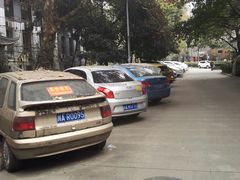 -四川大学华西医院-地下停车场