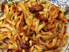 老北京炸酱面-门框胡同百年卤煮(新街口店)