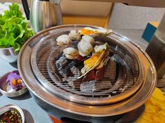 -围炉肉舍•炭烤活鳗•丹东海鲜烤肉(步行街店)