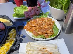 -盛辛巴·东北炭火烤肉(托乐嘉店)