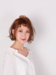 -爱美丽科技美肤中心