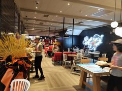 用餐区-肯德基(龙昆南店)