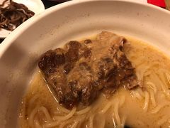 浓厚豚骨汤拉面-味千拉面(新城市广场店)