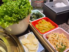 -正苑26年海鲜烤肉•牛尾汤汤饭(东港店)