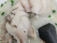 -雷祖芳老妈蹄花店