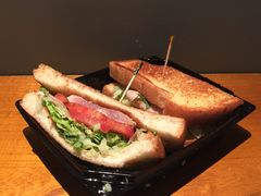 塔塔酱金枪鱼三明治-The Habit Burger Grill 哈比特汉堡(复兴soho店)