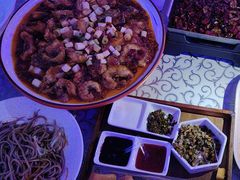 -巴特餐饮6加1音乐餐吧·新疆菜