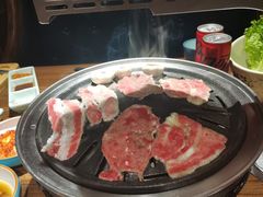 -明洞阿姨·韩式酱蟹烤肉·创意料理(三元桥店)