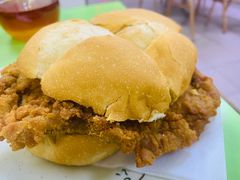 -胜利茶餐室