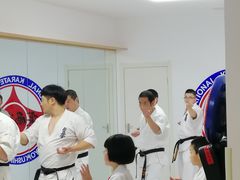 -极真空手道疾风道场(虹口凉城店)